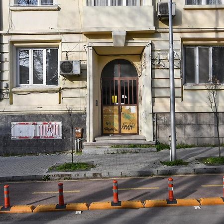 Small Studio On Budget In The Heart Of City Βάρνα Εξωτερικό φωτογραφία