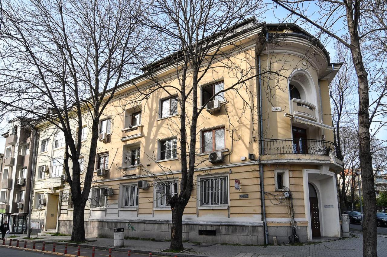 Small Studio On Budget In The Heart Of City Βάρνα Εξωτερικό φωτογραφία